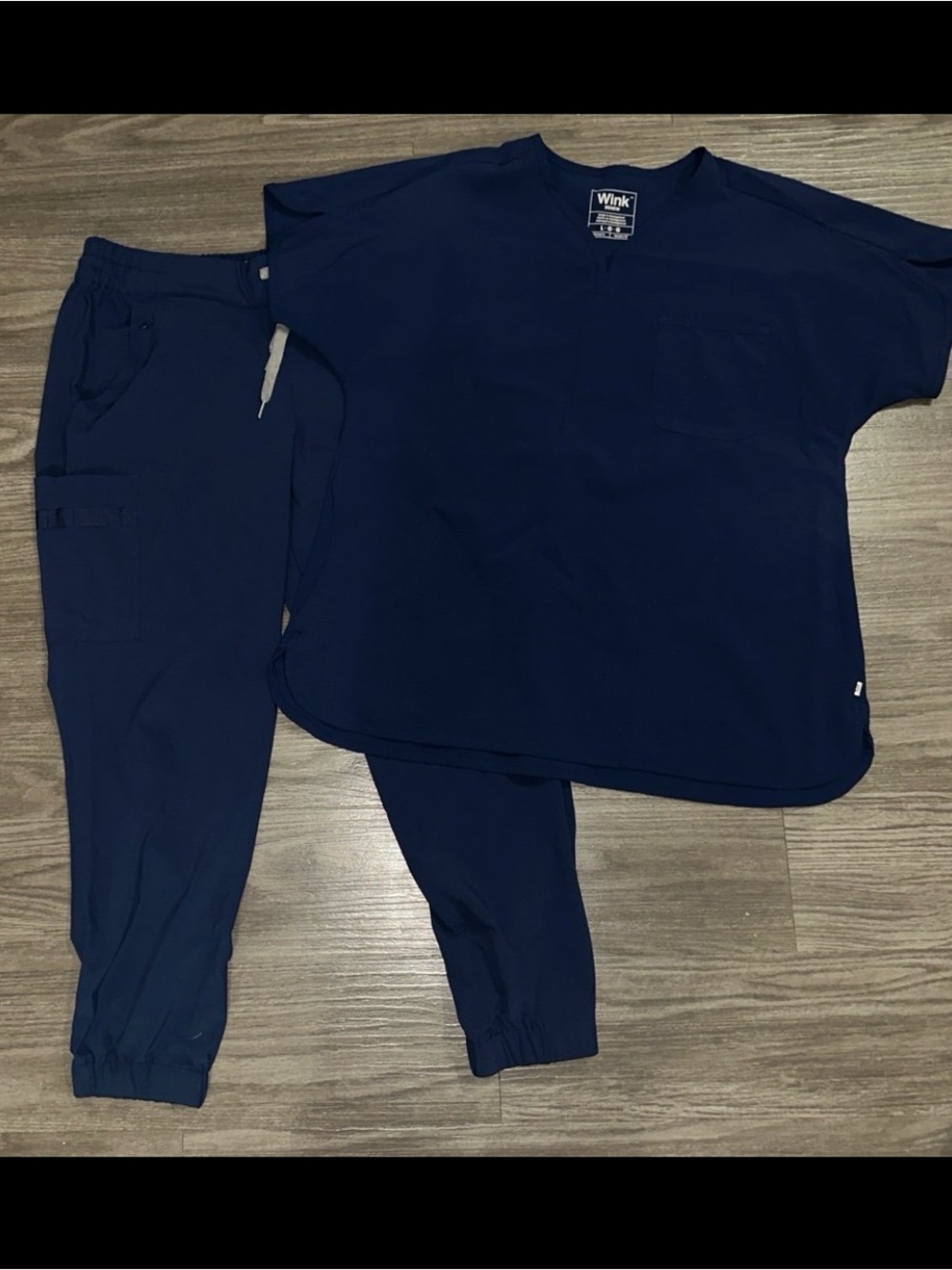 Wink Renew Scrub Set